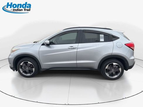 Used 2018 Honda HR-V EX image 9