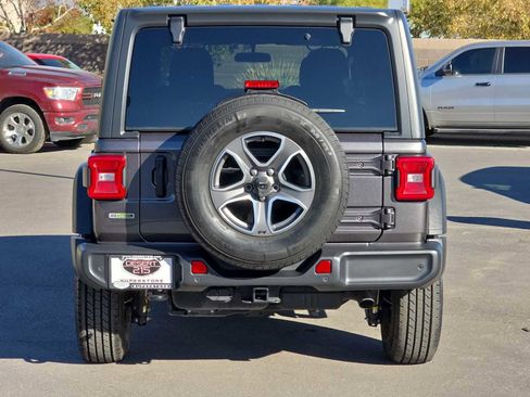 Used 2020 Jeep Wrangler Unlimited Sport S image 8