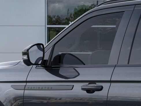 New 2026 Lincoln Navigator Black Label AWD/4WD image 20