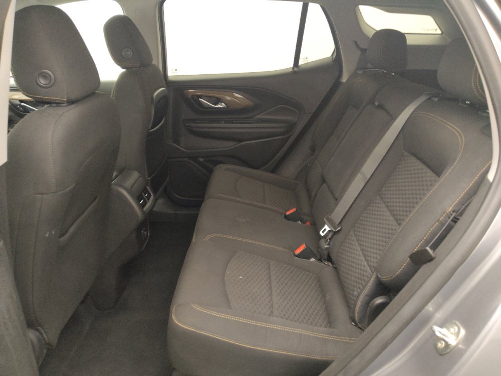 Used 2021 GMC Terrain SLE w/ Driver Convenience Package FWD image 18