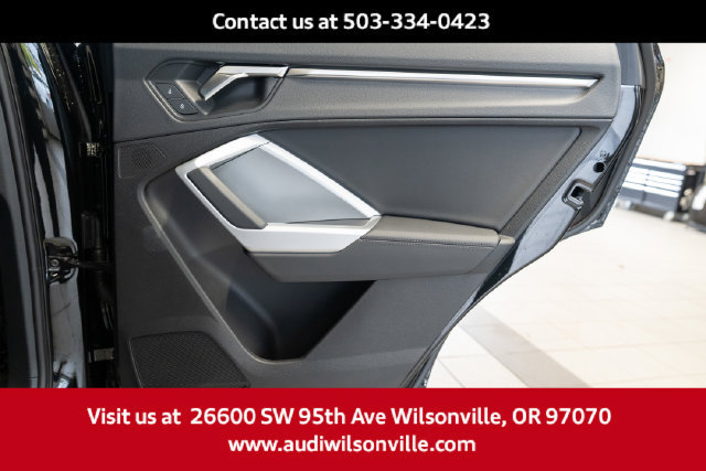 Used 2024 Audi Q3 2.0T Premium AWD/4WD image 30