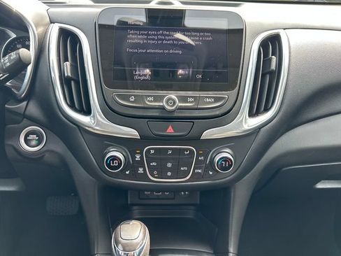 Used 2020 Chevrolet Equinox LT AWD/4WD image 20