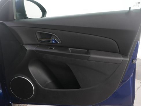 Used 2012 Chevrolet Cruze LT FWD image 9