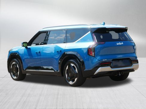 Certified 2024 Kia EV9 Land AWD/4WD image 5