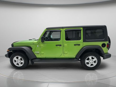 Used 2018 Jeep Wrangler Unlimited Sport S AWD/4WD image 7
