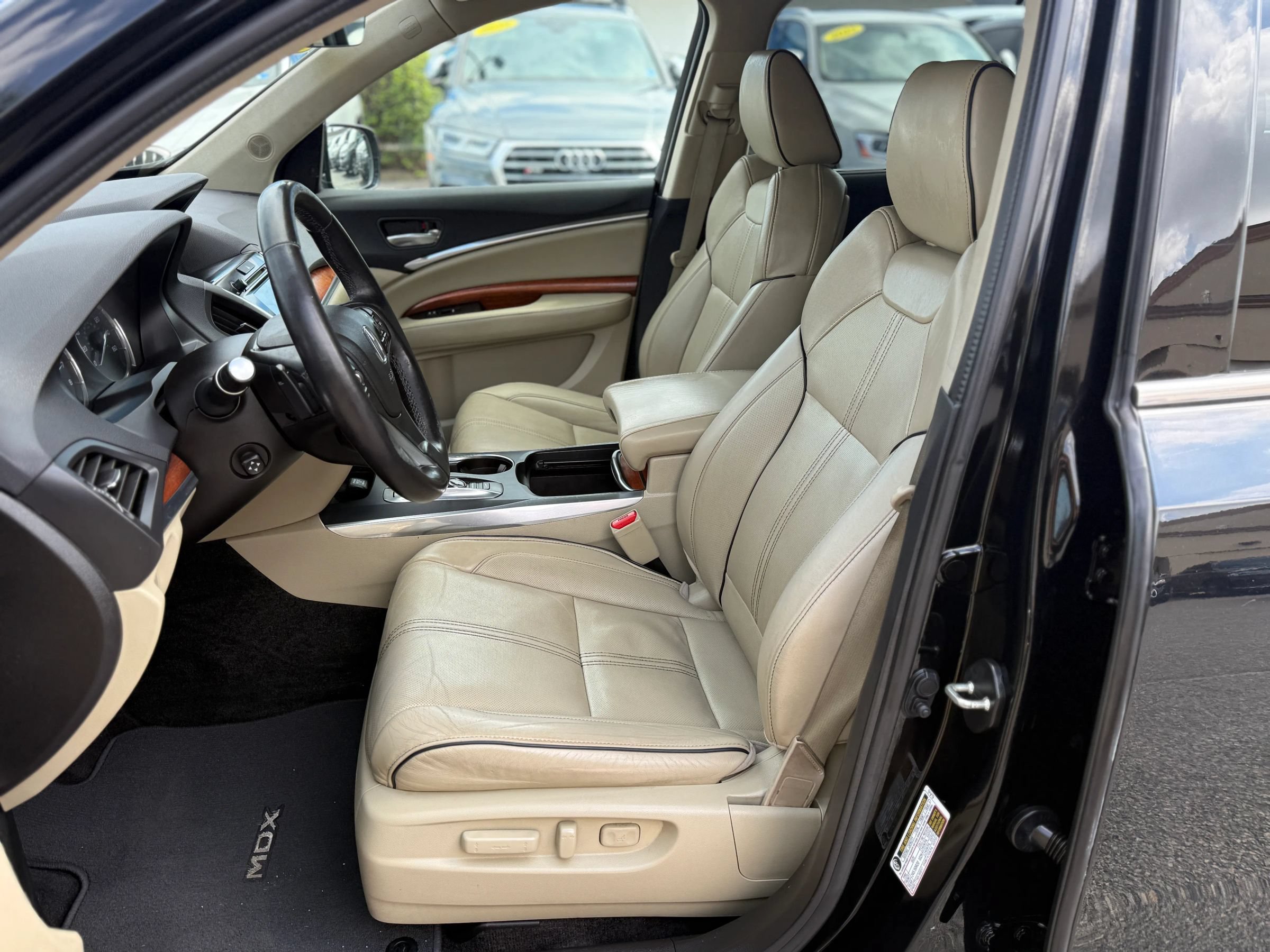 Used 2017 Acura MDX w/ Advance Package AWD/4WD image 15