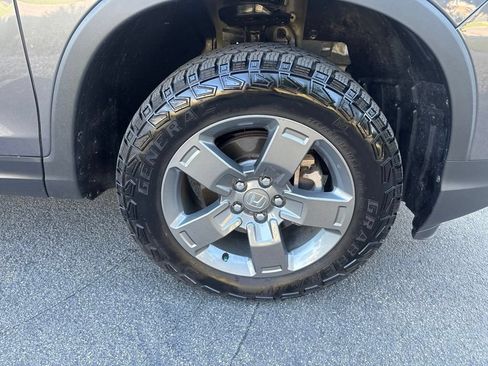 Certified 2025 Honda Ridgeline TrailSport image 16