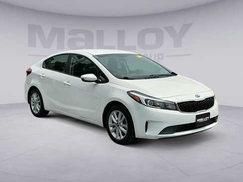 Used 2017 Kia Forte LX w/ LX Popular Package FWD image 7