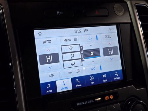 Used 2021 Ford F250 Lariat w/ Lariat Ultimate Package image 35