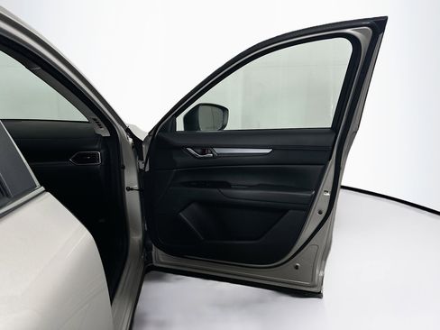 Used 2025 MAZDA CX-5 AWD 2.5 S w/ Preferred Package image 32