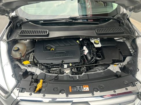 Used 2017 Ford Escape SE AWD/4WD image 24