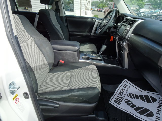 Used 2015 Toyota 4Runner SR5 RWD image 16