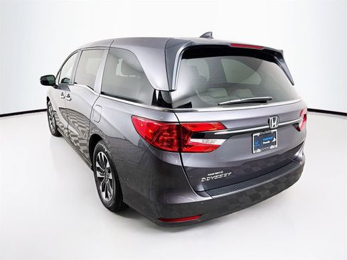 Used 2024 Honda Odyssey EX-L image 5