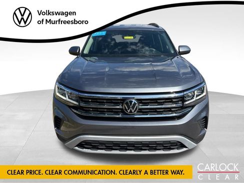 Certified 2023 Volkswagen Atlas SE w/ Black Wheel Package FWD image 3