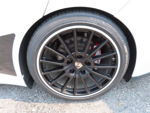Used 2012 Porsche Panamera RWD image 39