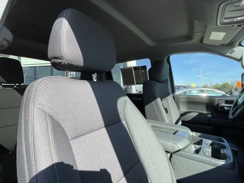 Used 2023 GMC Sierra 2500 Pro w/ Gooseneck/5TH Wheel Package image 29