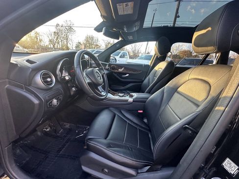 Used 2018 Mercedes-Benz GLC 300 4MATIC image 10