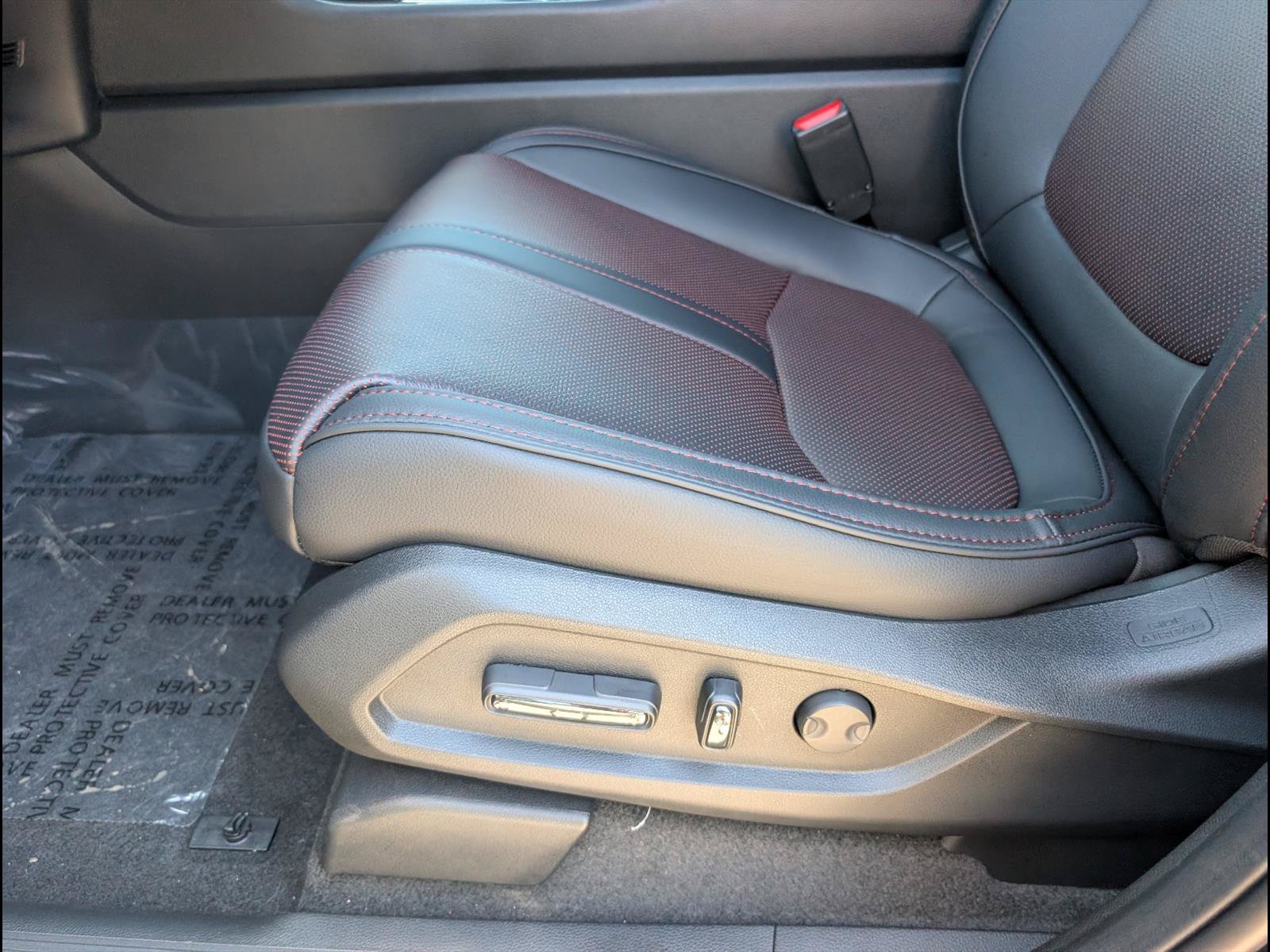 New 2026 Honda Pilot Black Edition image 8
