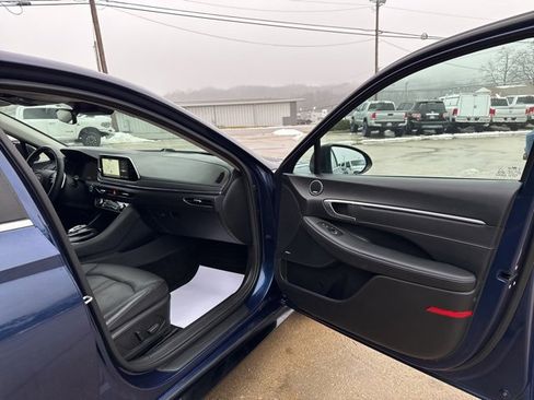 Used 2022 Hyundai Sonata Limited image 42