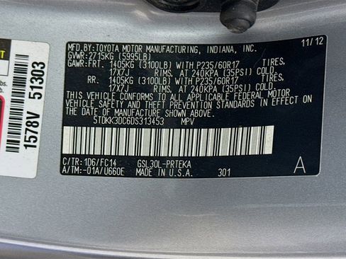 Used 2013 Toyota Sienna LE image 30