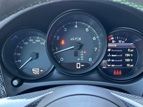 Used 2025 Porsche Macan GTS AWD/4WD image 32