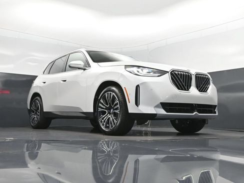 New 2026 BMW X3 xDrive30i w/ Premium Package AWD/4WD image 43