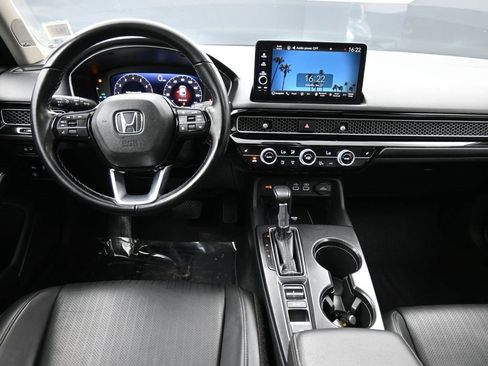 Certified 2022 Honda Civic Touring image 22