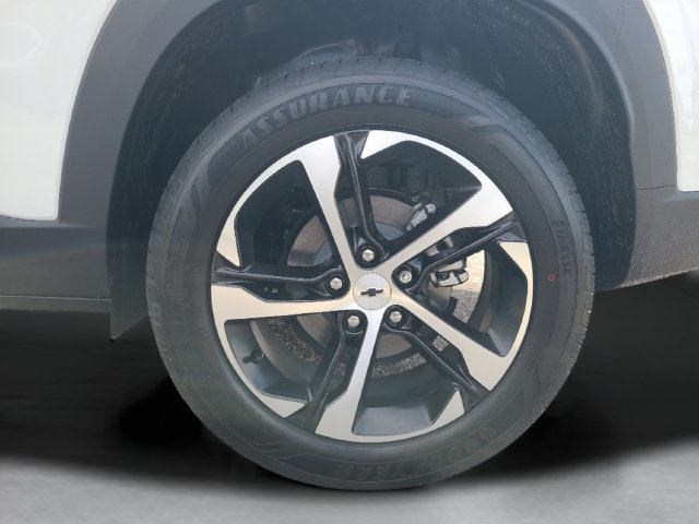 New 2026 Chevrolet Trax RS FWD image 34