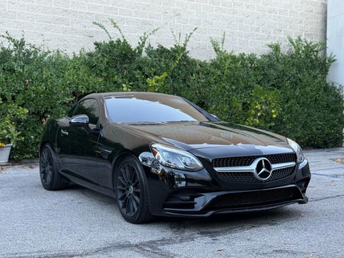 Used 2017 Mercedes-Benz SLC 300 SLC 300 Roadster 2D w/ Premium 2 Package image 15