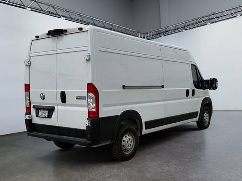 Used 2023 RAM ProMaster 2500 FWD image 5