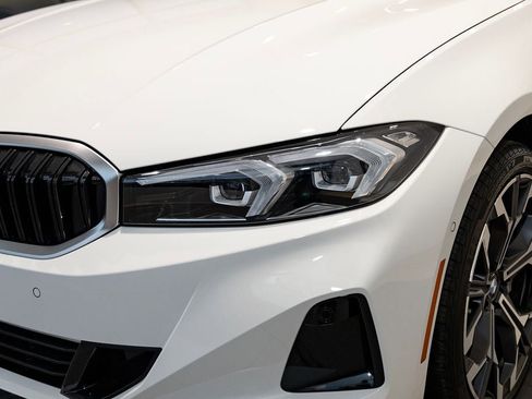 Used 2026 BMW 330i xDrive Sedan w/ Convenience Package image 8