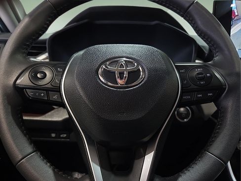 Used 2024 Toyota RAV4 Limited AWD/4WD image 25