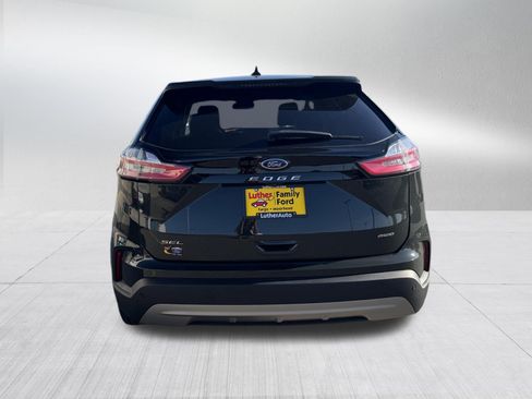 Certified 2023 Ford Edge SEL w/ Convenience Package AWD/4WD image 6
