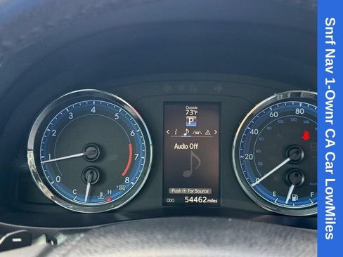 Used 2019 Toyota Corolla SE w/ SE Premium Package FWD image 22
