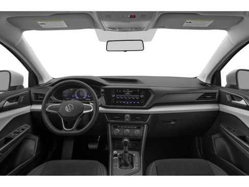 Used 2024 Volkswagen Taos SE FWD image 7