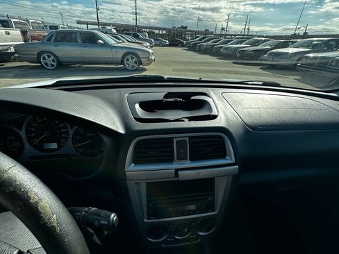 Used 2002 Subaru Impreza RS image 47