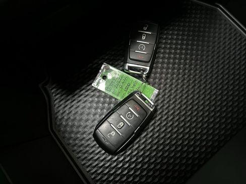 Used 2022 RAM 1500 Big Horn image 30