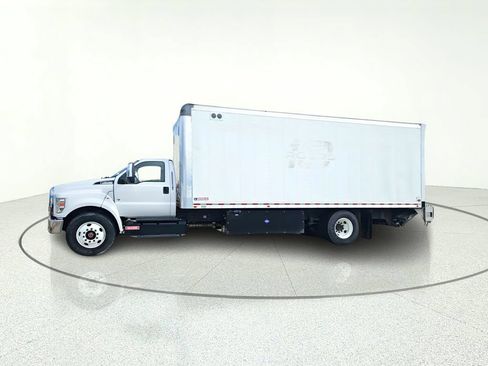 Used 2023 Ford F650 2WD Regular Cab Super Duty image 5