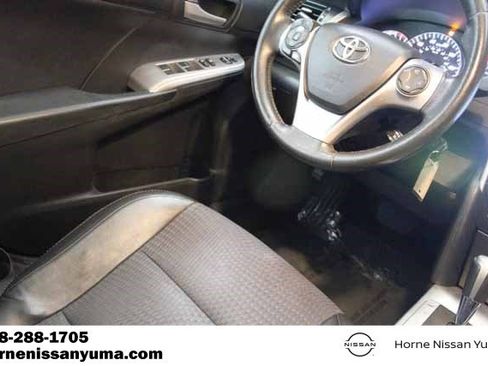 Used 2012 Toyota Camry SE image 10