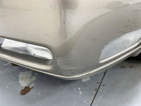 Used 2002 Cadillac De Ville DTS w/ Premium Equipment Pkg image 28