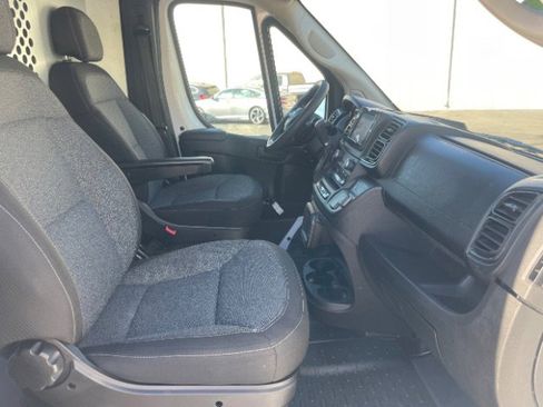 Used 2023 RAM ProMaster 2500 image 15