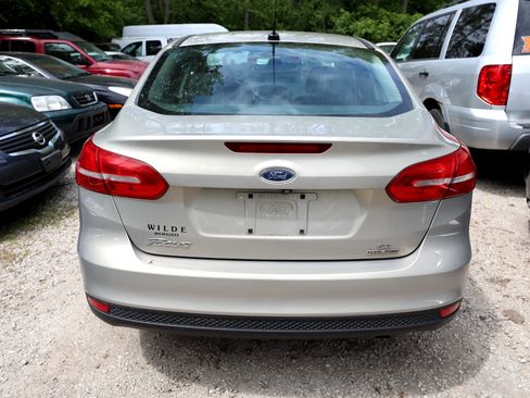 Used 2015 Ford Focus SE image 7