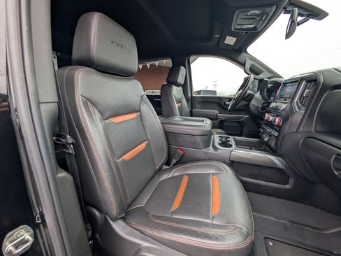 Used 2022 GMC Sierra 2500 AT4 w/ Snow Plow Prep/Camper Package image 47