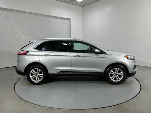 Used 2019 Ford Edge SEL w/ Equipment Group 201A image 35
