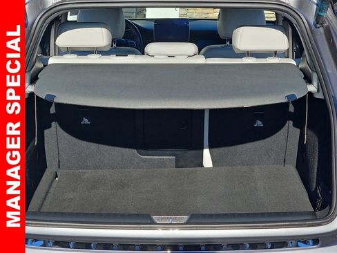 Used 2018 Mercedes-Benz GLA 250 image 12