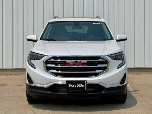 Used 2021 GMC Terrain SLT w/ Infotainment Package II AWD/4WD image 9
