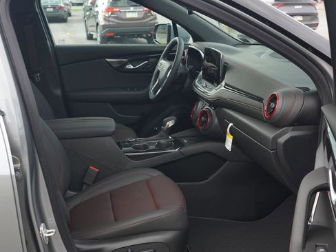 New 2025 Chevrolet Blazer RS image 28