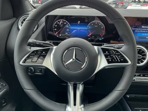 New 2026 Mercedes-Benz GLA 250 4MATIC image 14