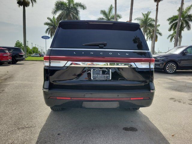 Certified 2024 Lincoln Navigator Reserve AWD/4WD image 5