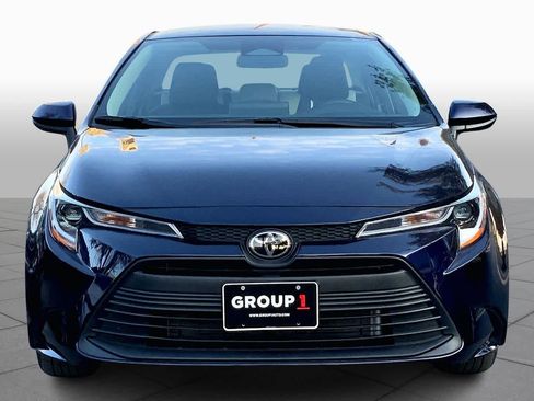 Used 2026 Toyota Corolla LE image 3